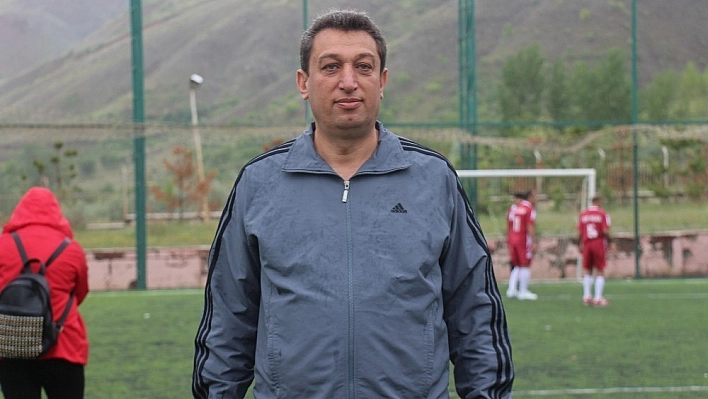 Engellilerin futbol maçı renkli görüntüler oluşturdu 