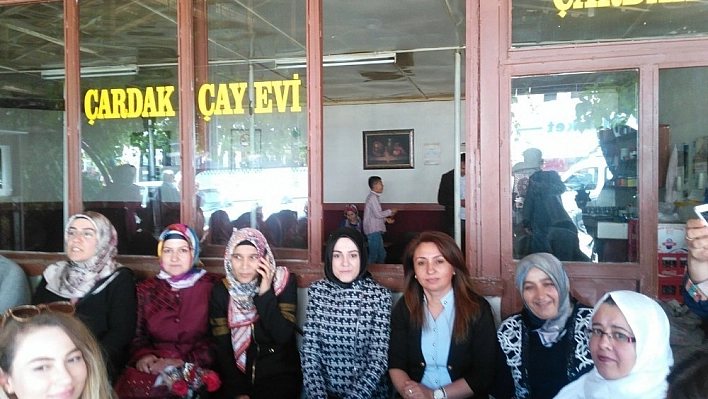 Akçadağ'da Anneler Günü etkinliği 