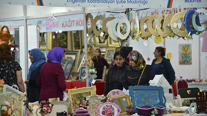 El Emeği göz nuru sergileri görücüye çıktı 