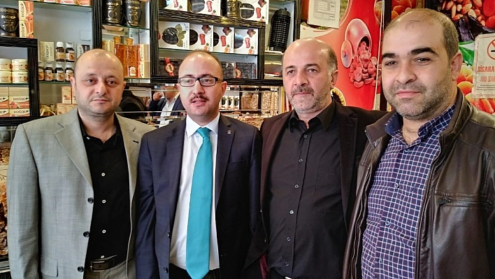 Aday adayı Unat seçim gezilerini sürdürüyor 