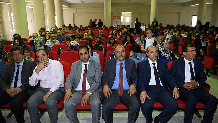 'Siyer-i Nebi' ile ' Aydınlık Gelecek Sizinle Gelecek' yarışmaları tamamlandı 