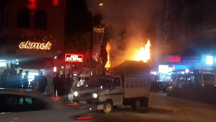 Malatya'da araç yangını 