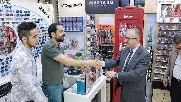 Milletvekili Aday Adayı Unat'tan esnaf ziyareti 