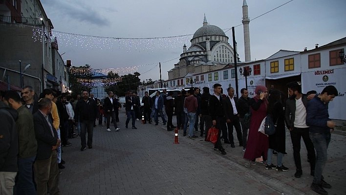 Bingöl'de Ramazan sokağı ilgi görüyor 