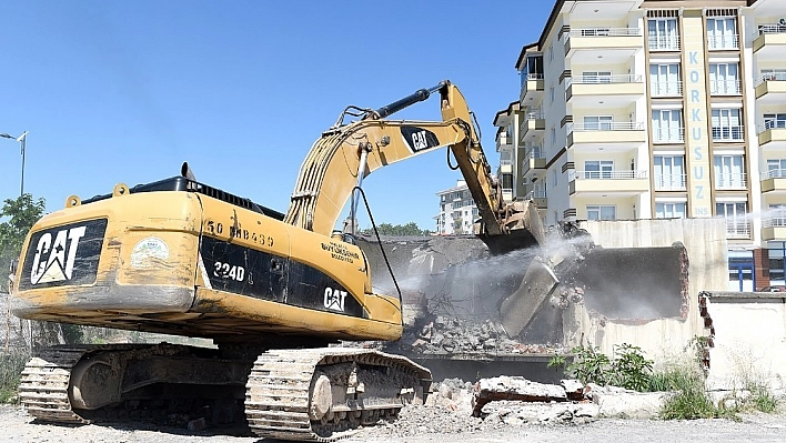 Büyükşehir Belediyesi çalışmalarını yoğunlaştırdı 
