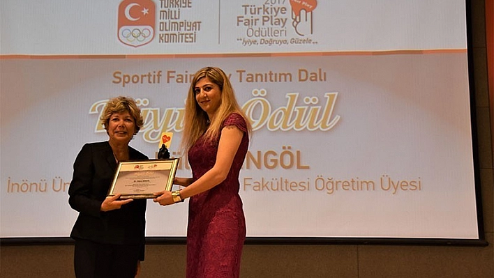 Hülya Berktaş Bingöl'e olimpiyat ödülü 