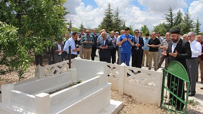 Prof. Dr. Said Berilgen kabri başında anıldı 