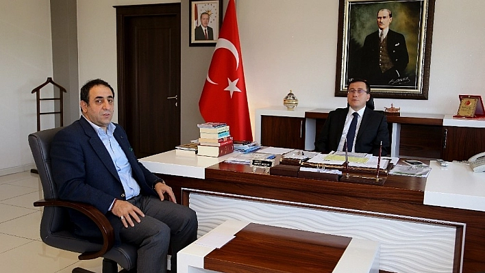 TÜMSİAD başkanı Gümüş'ten Rektör Kızılay'a ziyaret 