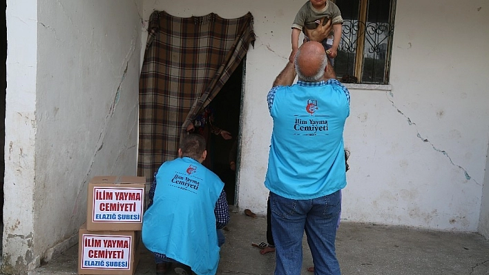 İhtiyaç Sahiplerine Gıda Yardımı Yapıldı