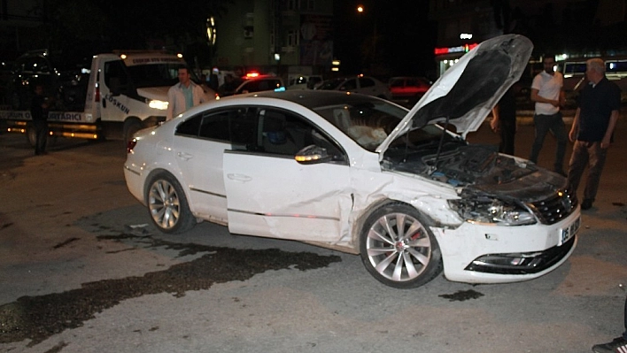 Elazığ'da trafik kazası: 4 yaralı 
