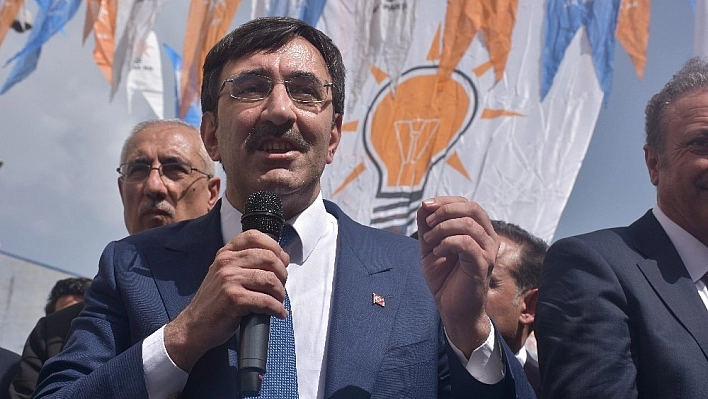 AK Partili Yılmaz: '24 Haziran, 27 Mayıs ile başlayan sürece son noktayı koyma zamanıdır' 