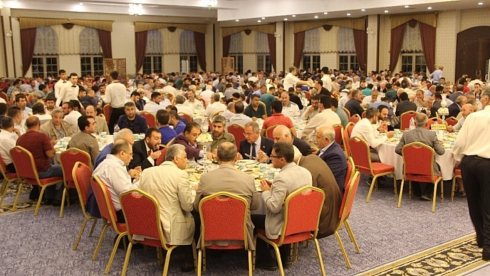 ERTV- ERSAN'ın geleneksel iftar programına yoğun katılım 