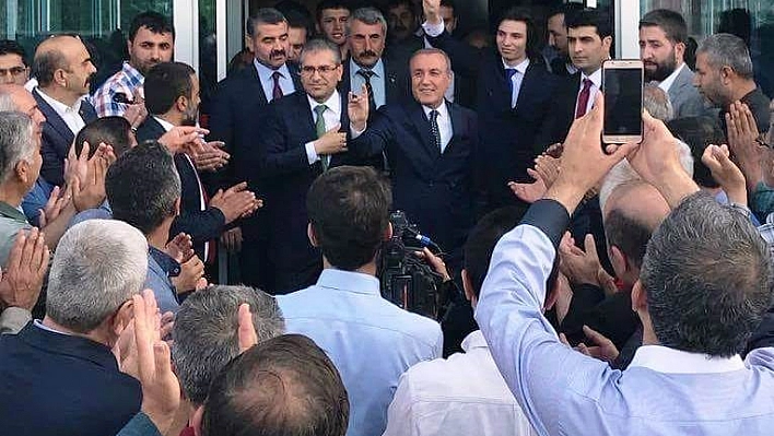 MHP adaylarına coşkulu karşılama 