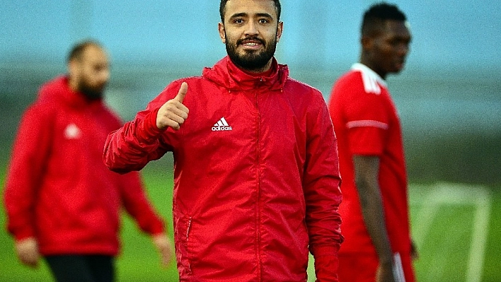 Elazığspor'da kaptan da gitti
