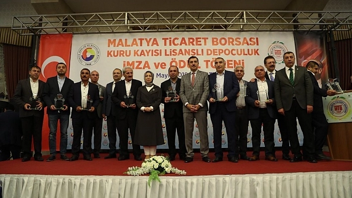 Kuru kayısı lisanslı depoculukta imzalar atıldı 