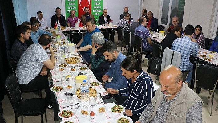 İhsan Akın basın mensupları ile iftarda bir araya geldi 
