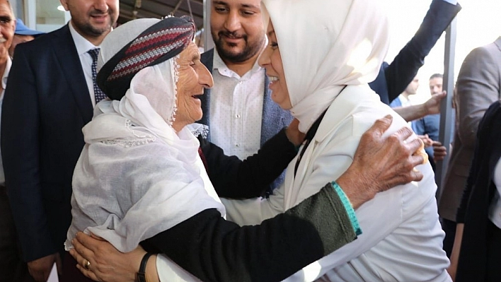 AK Parti'de seçim çalışmaları 