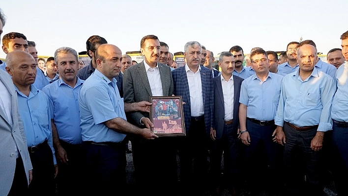 Polat, MOTAŞ personeli ile bir araya geldi 