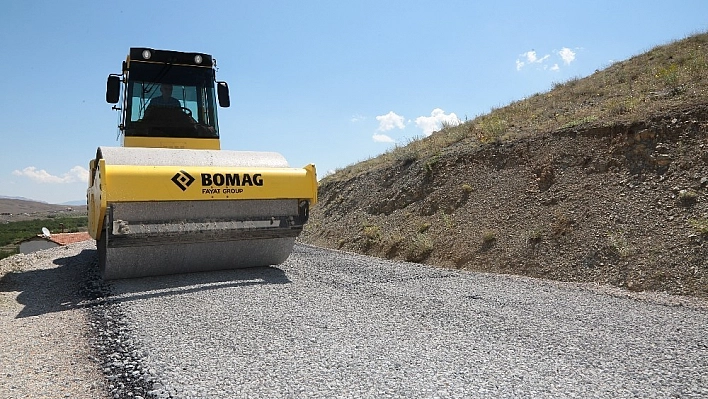 Merdivenler Mahallesinin yolları asfaltlandı 