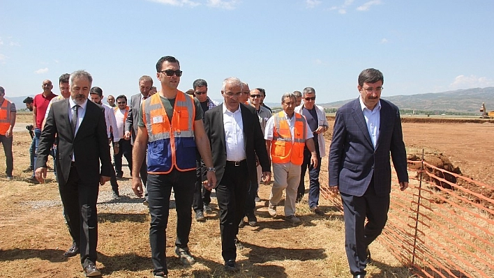AK Parti'li Yılmaz: 'Bingöl'e bir uzay tesisi yapsanız bu kadar etkisi olmazdı' 