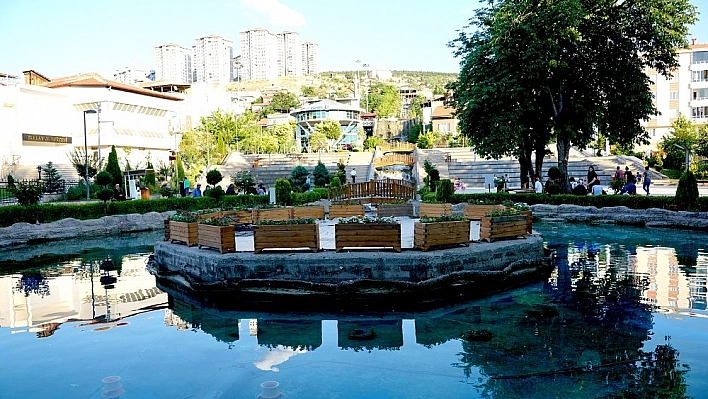 Başkan Polat, Kernek meydanında incelemelerde bulundu 