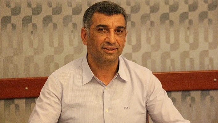 'Ben halk adamı olarak halen Elazığ'dayım'