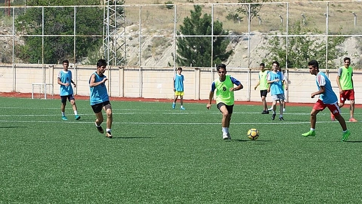 Evkur Yeni Malatyaspor alt yapısına 7 ilde seçme yapılacak 