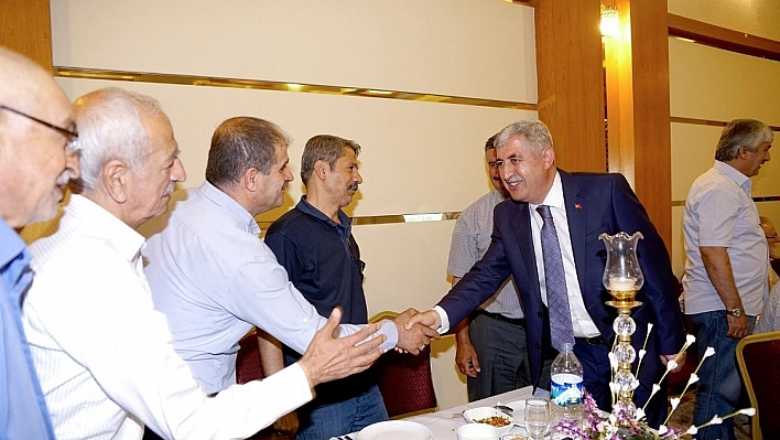 Polat muhtarlarla bir araya geldi 