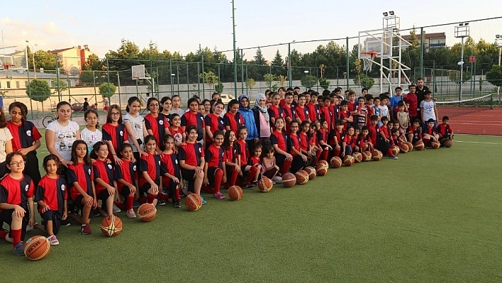 Başkan Yanılmaz, 'Amacımız milli sporcular yetiştirmek' 
