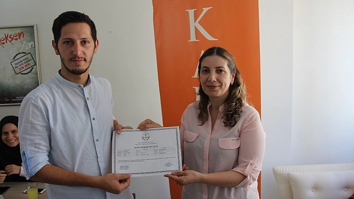 Kadem 'den işaret dili eğitimi 