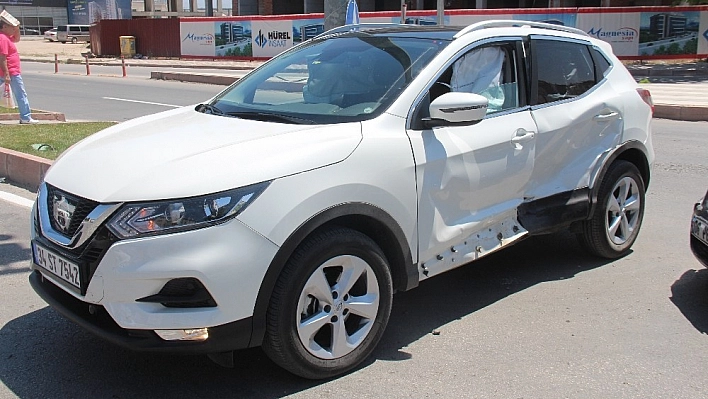 Elazığ'da trafik kazası: 4 yaralı
