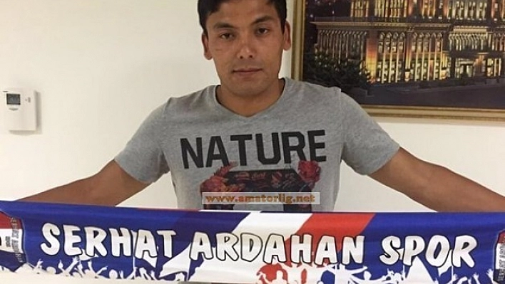 Malatya Yeşilyurt Belediyespor Kırgız oyuncu Kaiumzhan Sharipov ile anlaştı 