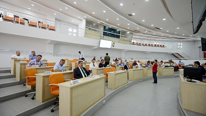 Büyükşehir Meclisi temmuz ayı çalışmalarını tamamladı 