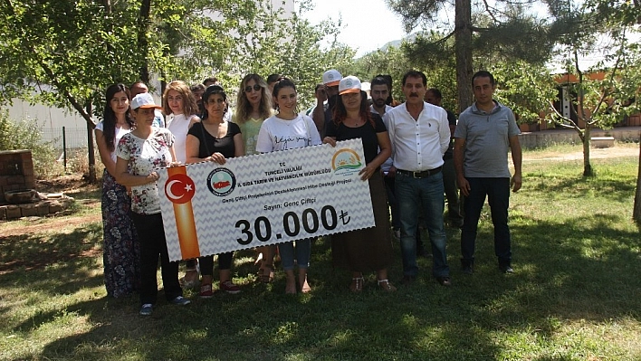 Tunceli'de Genç Çiftçilerle hibe sözleşmesi imzalandı 