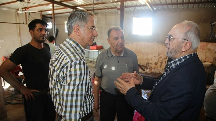 Başkan Yanılmaz, hayvan borsasını inceledi 