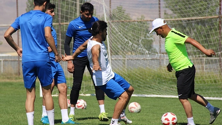 Elaziz Belediyespor güç depoluyor