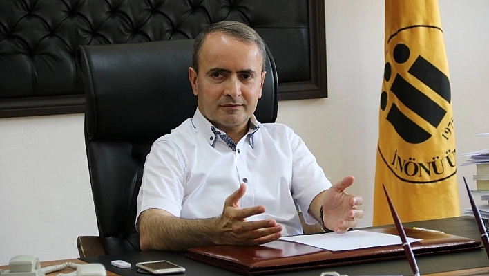 Dekan Karadağ'dan öğrencilere bölüm tavsiyesi 