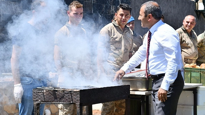 Vali Sonel'den, JÖH'lere mangal 