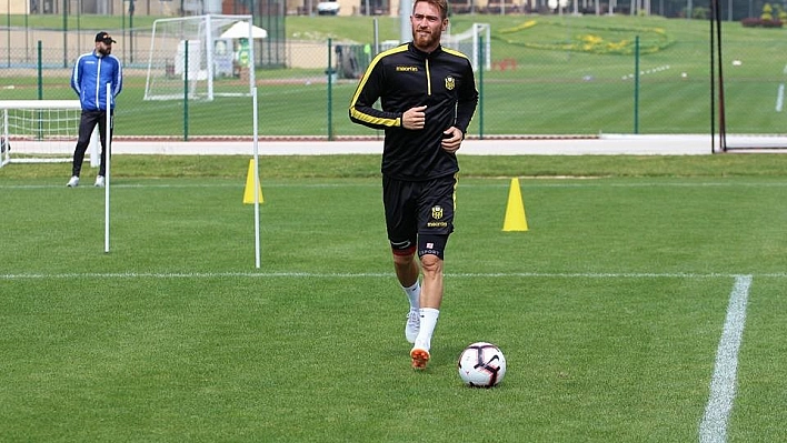 Yeni Malatyaspor'da yeni transfer Ömer Şişmanoğlu da sakatlandı 