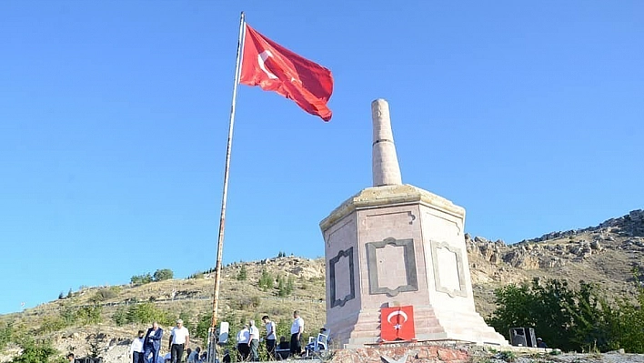 Darendeli şehitler anıldı 