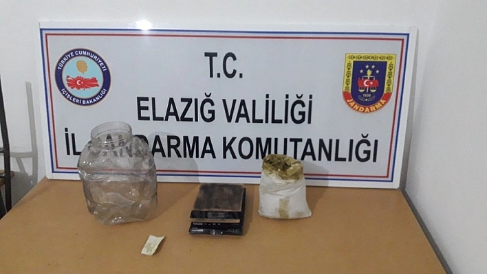 2 şüpheli  esrarla yakalandı
