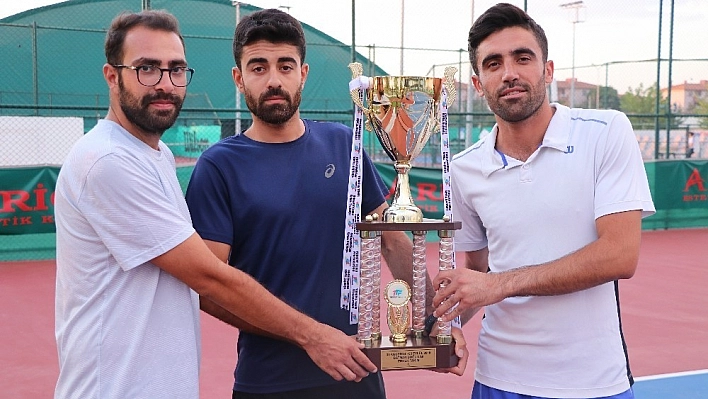 Teniste Malatya sporcuların başarısı 