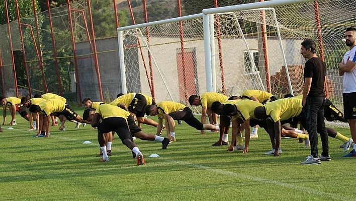 Evkur Yeni Malatyaspor, Beşiktaş'a sürpriz peşinde 