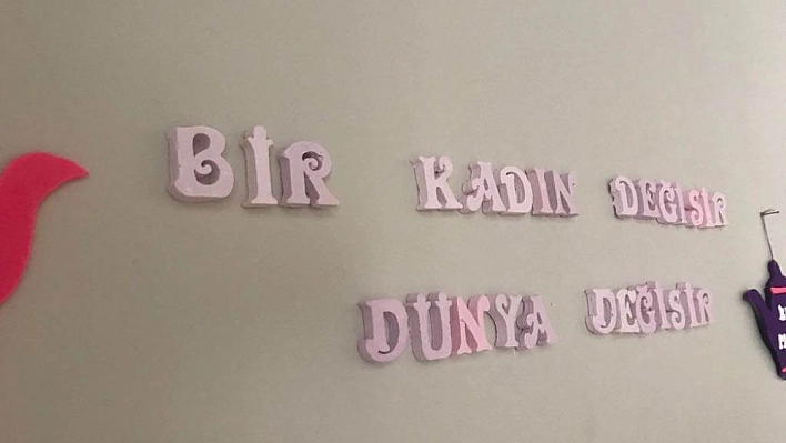 Tunceli'de, 'Bir Kadın Değişir Dünya Değişir' Projesi 