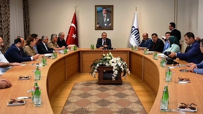 Eğitim-Öğretim sezonu öncesinde güvenlik masaya yatırıldı 