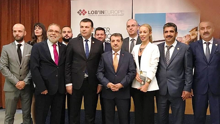 Polat'a kalite ve yenilenme ödülü 