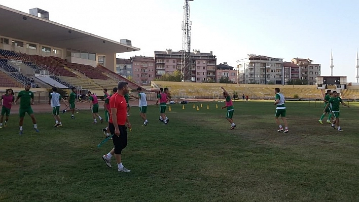 Yeşilyurt Belediyespor, Elbistan Belediyespor ile hazırlık maçı oynayacak 