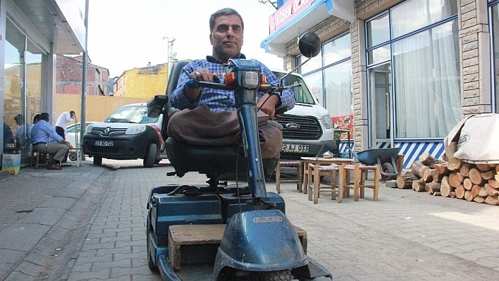 Bir aylıktı 878 kişinin öldüğü depremden kurtuldu, yaşama tutunmayı bırakmadı 