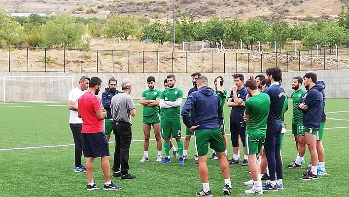 Yeşilyurt Belediyespor Malatya derbisini kazanmak istiyor 