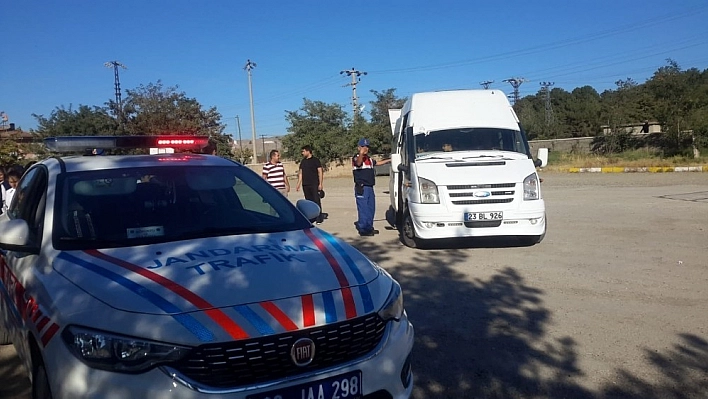 Okul çevresi ve servisler denetlendi